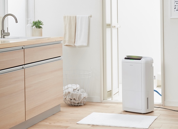 空気清浄機能付き除湿機 12L コンプレッサー式 IJCP-M120-W(サブスクレンタル)